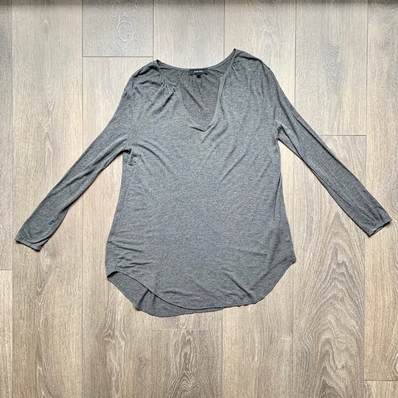 Aritzia Babaton Women's Top Blouse Charcoal Grey 3/4 Length Sleeve Size XS - Picture 6 of 16